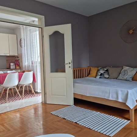 Appartamento Stan Na Dan "Irina" Banja Luka Esterno foto